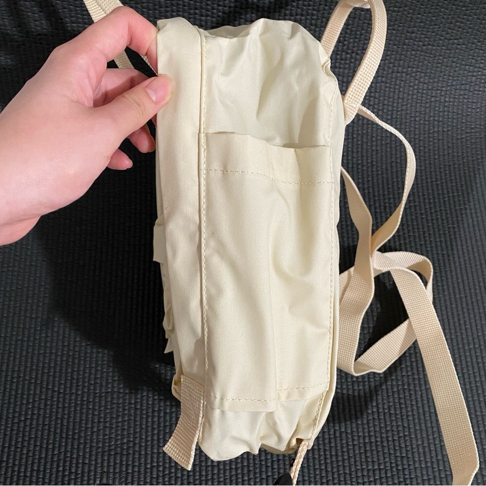 Kånken Cream Mini Backpack - Picture 11 of 15